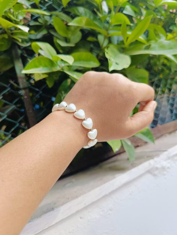 Trending heart Pearl bracelets for girls