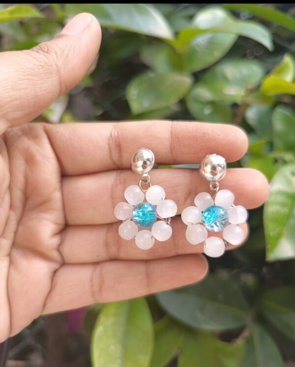 Latest Pearl Flower Earring for party - Image 4