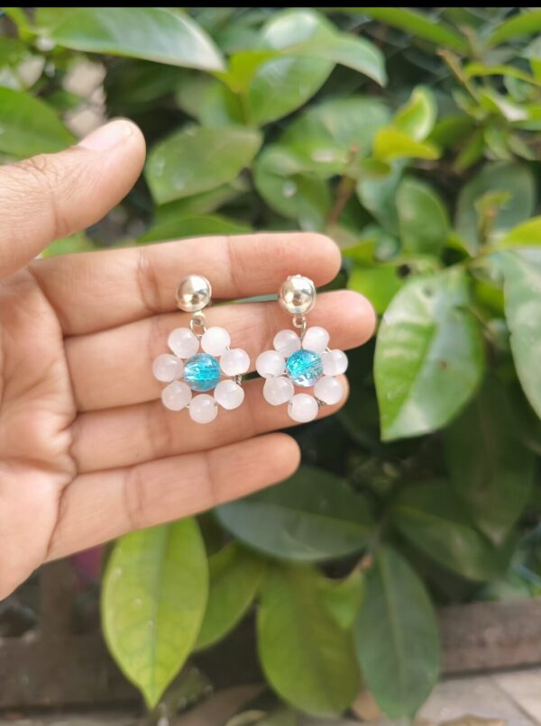 Latest Pearl Flower Earring for party