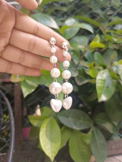 Multi layer Pearl earrings of  different size - Image 4