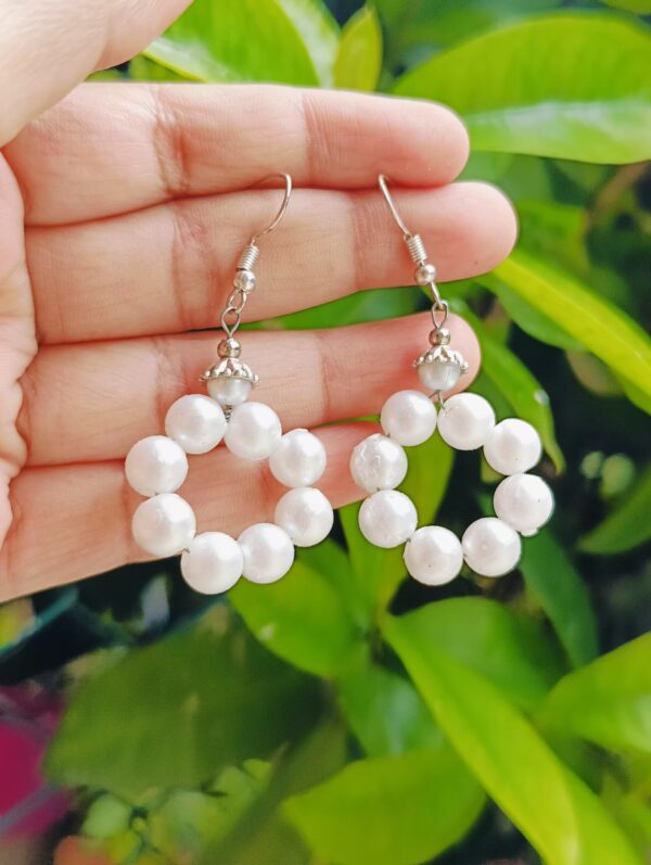 latest Round pearl earring with hook