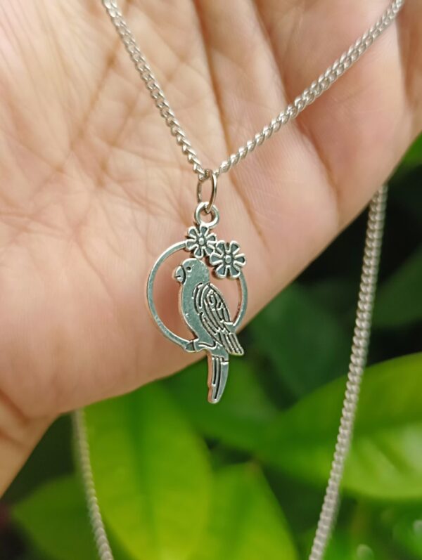 New trending Bird chain for girl