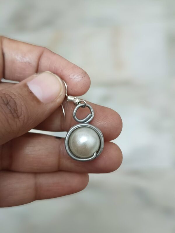 Trending round Pearl Earring for girl