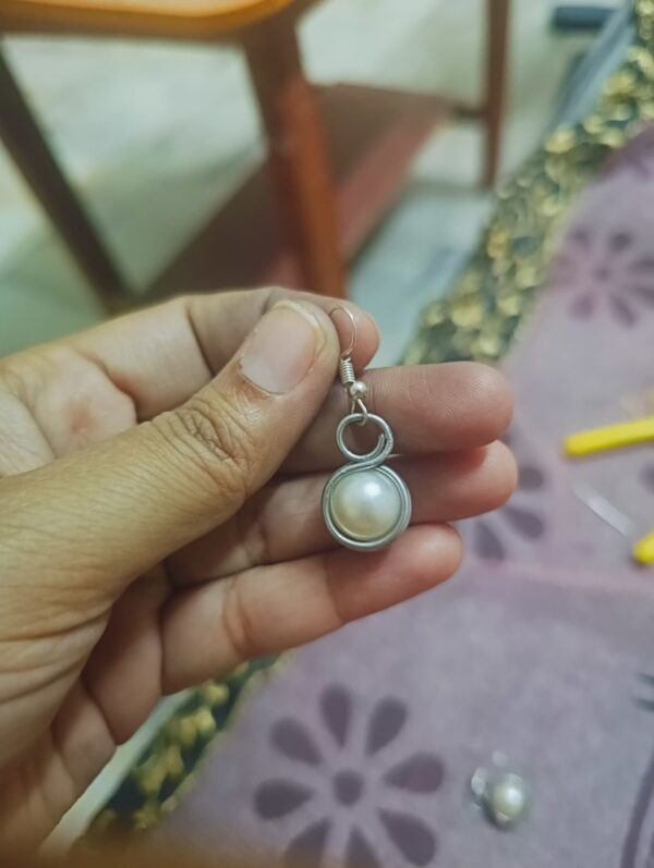 Trending round Pearl Earring for girl - Image 4